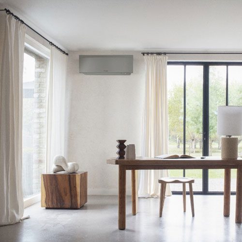 Daikin FTXJ25AS RXJ25A Emura NEW (инвертор, фреон R-32, Wi-Fi модуль)